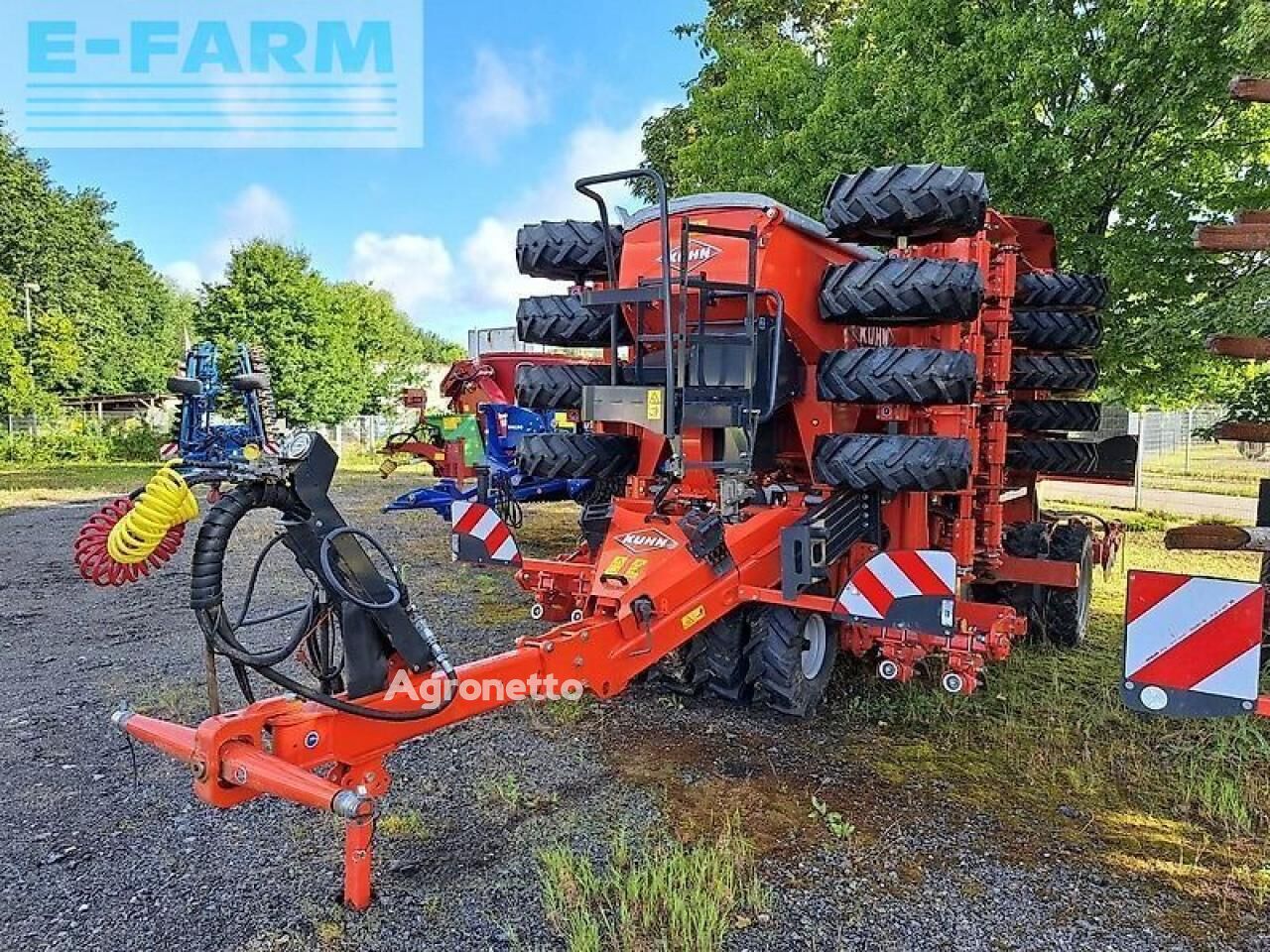 Máy gieo hạt đẩy tay Kuhn espro 6000 r để bán | Agronetto VN Máy gieo hạt đẩy tay Kuhn espro 6000 r - Agronetto