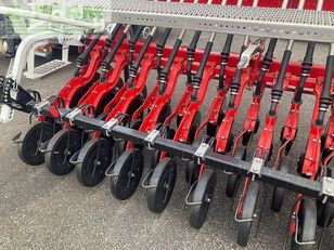 Pöttinger vitasem 302 add manual seed drill for sale - Image 9 | Agroline GB Pöttinger vitasem 302 add manual seed drill | Image 9 - Agroline