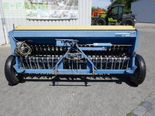 ماكينة بذر البذور اليدوية Rabe multidrill mel 300