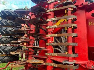 بيع ماكينة بذر البذور اليدوية Väderstad rapid 600 c + e-service/ i-pad - صورة 11 | Agroline DZ ماكينة بذر البذور اليدوية Väderstad rapid 600 c + e-service/ i-pad | صورة 11 - Agroline