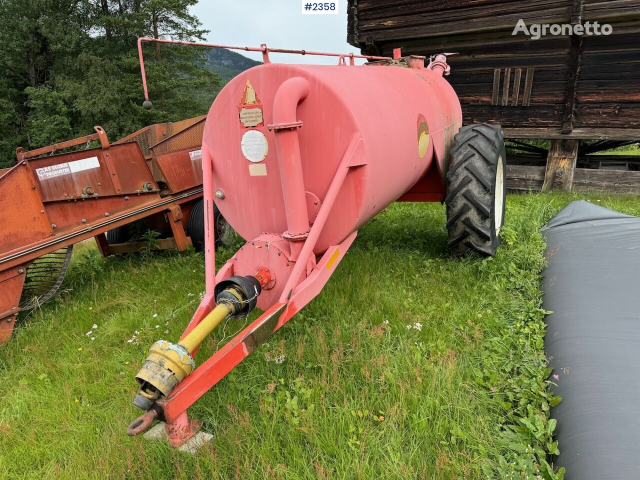 Kimadan E 4000 manure container