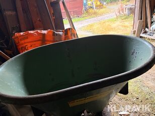 Amazone ZA-5 manure spreader