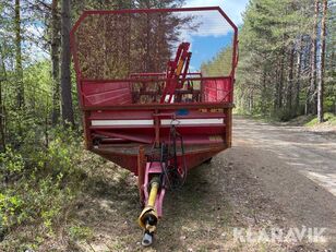 навозоразбрасыватель JF ST - 9500