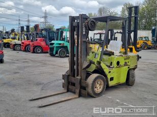 chariot &eacute;l&eacute;vateur diesel Clark C500