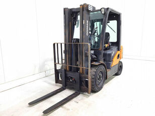 Doosan D25S-7 dieseldriven gaffeltruck
