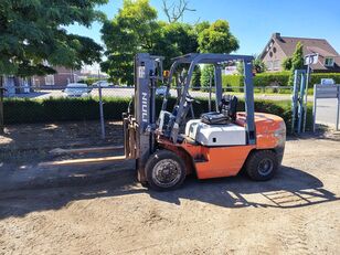 Isuzu CPCD 35 diesel forklift