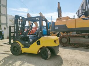 Komatsu FD30 diesel forklift