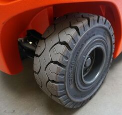 Chariot élévateur diesel Linde H 25 D 1202 à vendre - Image 8 | Machineryline BF Chariot élévateur diesel Linde H 25 D 1202 | Image 8 - Machineryline