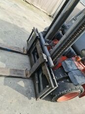 بيع رافعة شوكية ديزل Linde H 40 D Stapler Vollkabine Hubhöhe 4,4m - صورة 6 | Machineryline TN رافعة شوكية ديزل Linde H 40 D Stapler Vollkabine Hubhöhe 4,4m | صورة 6 - Machineryline