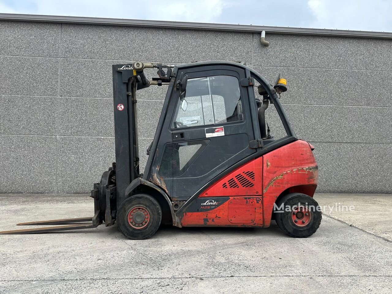 Linde H25D-02 diesel heftruck - Machineryline