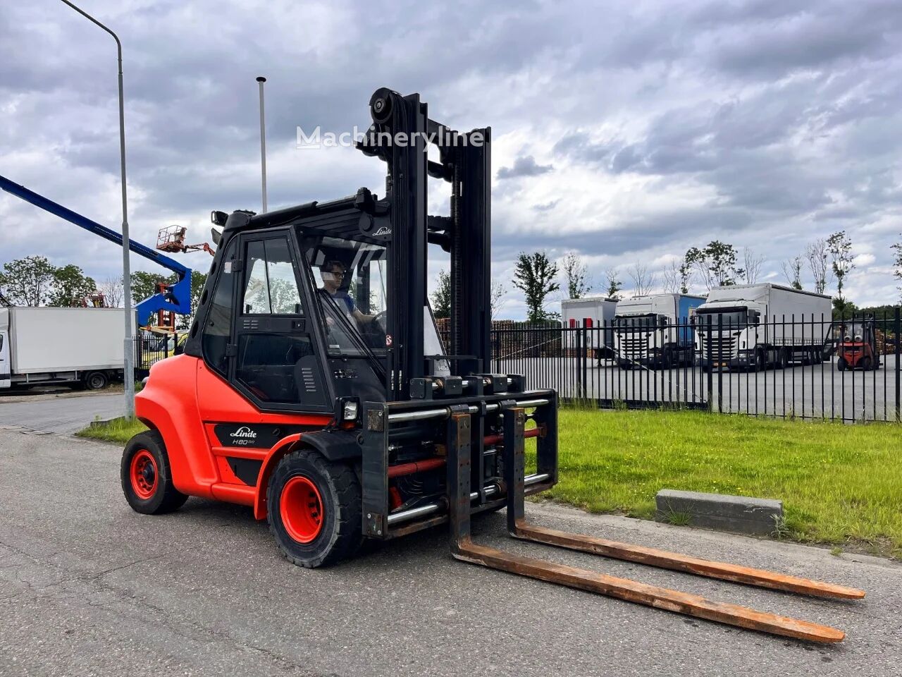 Linde H80D-02/900 diesel forklift for sale | Machineryline  Linde H80D-02/900 diesel forklift - Machineryline