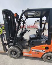 MB Forklift 25 CPCD25T8-S4S diesel forklift