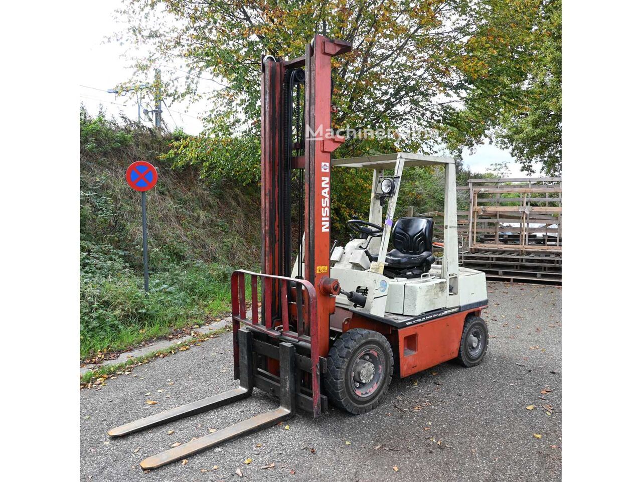 Дизельный погрузчик Nissan EH02A25U - Machineryline