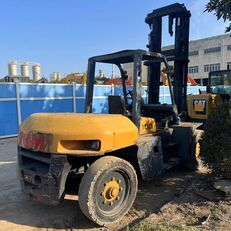 رافعة شوكية ديزل TCM FD100