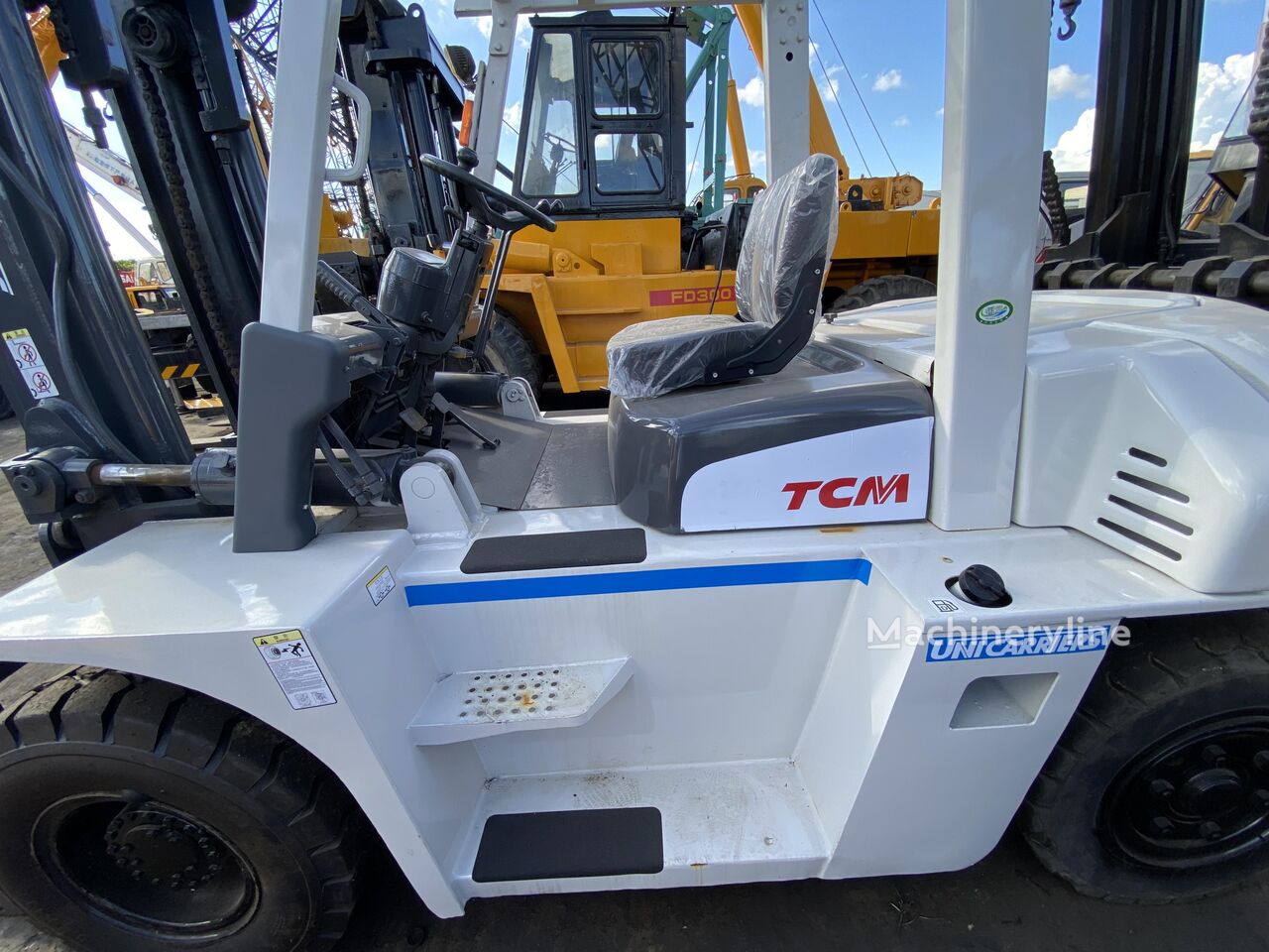 TCM FD70 diesel forklift - Machineryline