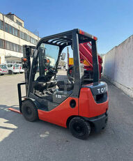 дизельный погрузчик Toyota 02-8FD15