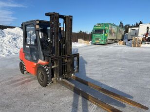 дизельный погрузчик Toyota 62-7FDF30 &ndash; 3 tonns diesel gaffeltruck m/hytte &ndash; 2004 mod