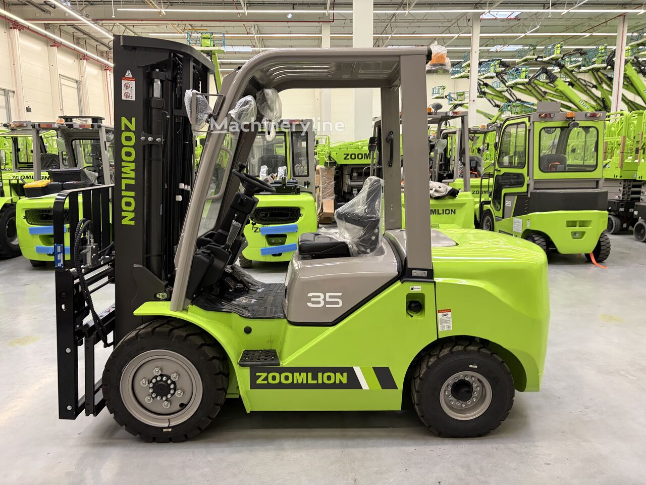 Jauns Zoomlion FD35 dīzeļa autoiekrāvējs - Machineryline