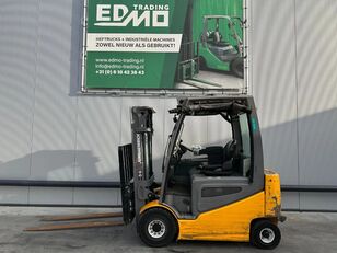 chariot élévateur électrique Jungheinrich EFG425ks Heftruck