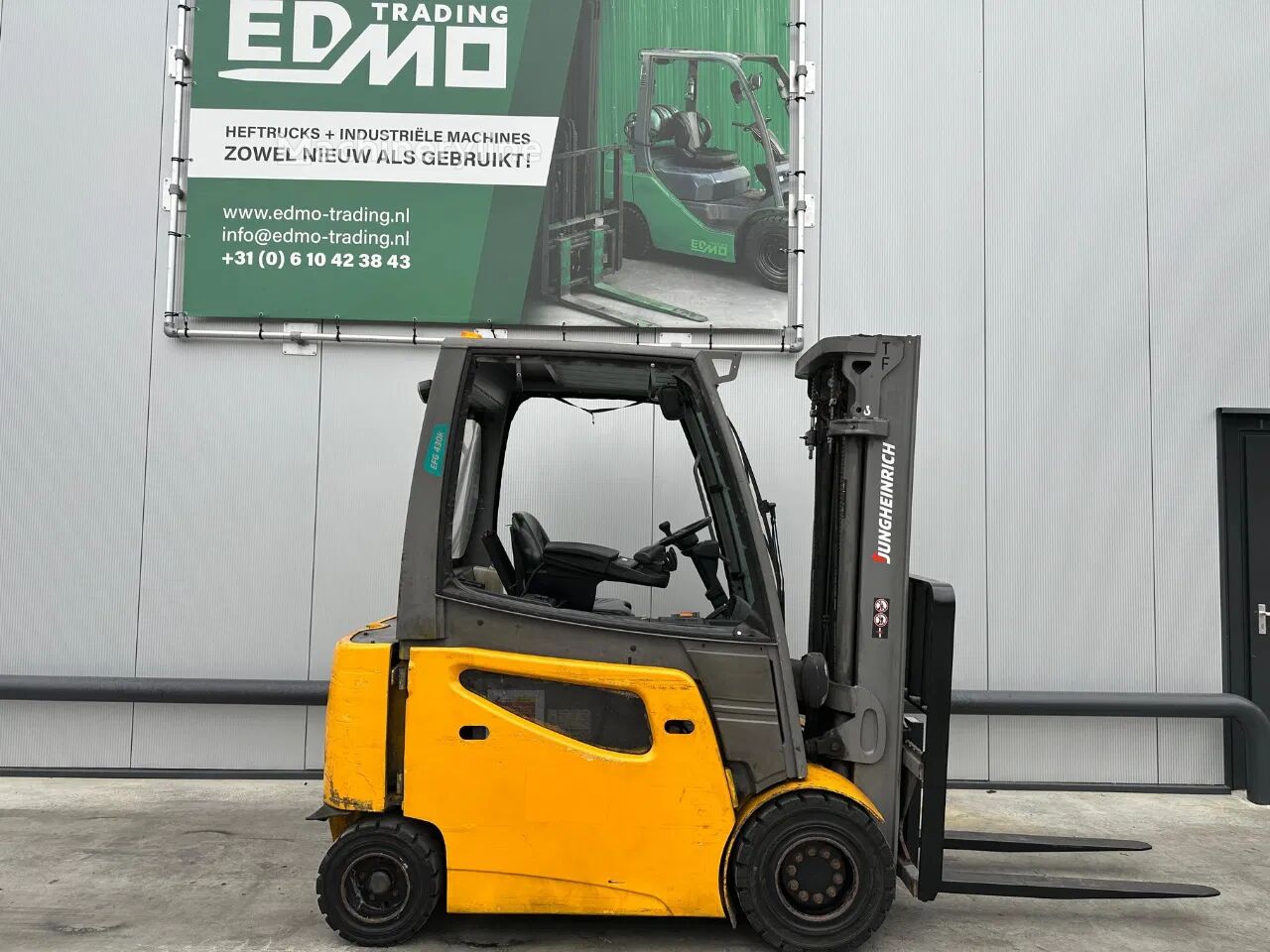 Chariot élévateur électrique Jungheinrich EFG430k Heftruck à vendre | Machineryline CM Chariot élévateur électrique Jungheinrich EFG430k Heftruck - Machineryline