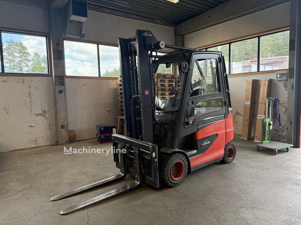 Linde E30 elektrisk m/Ladestasjon electric forklift - Machineryline