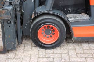 Chariot élévateur électrique Linde E30HL-01/600 à vendre - Image 13 | Machineryline BF Chariot élévateur électrique Linde E30HL-01/600 | Image 13 - Machineryline