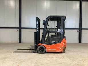 Toyota 7FBEST15 electric forklift