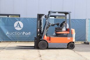 Toyota 7FBMF30 carretilla el&eacute;ctrica