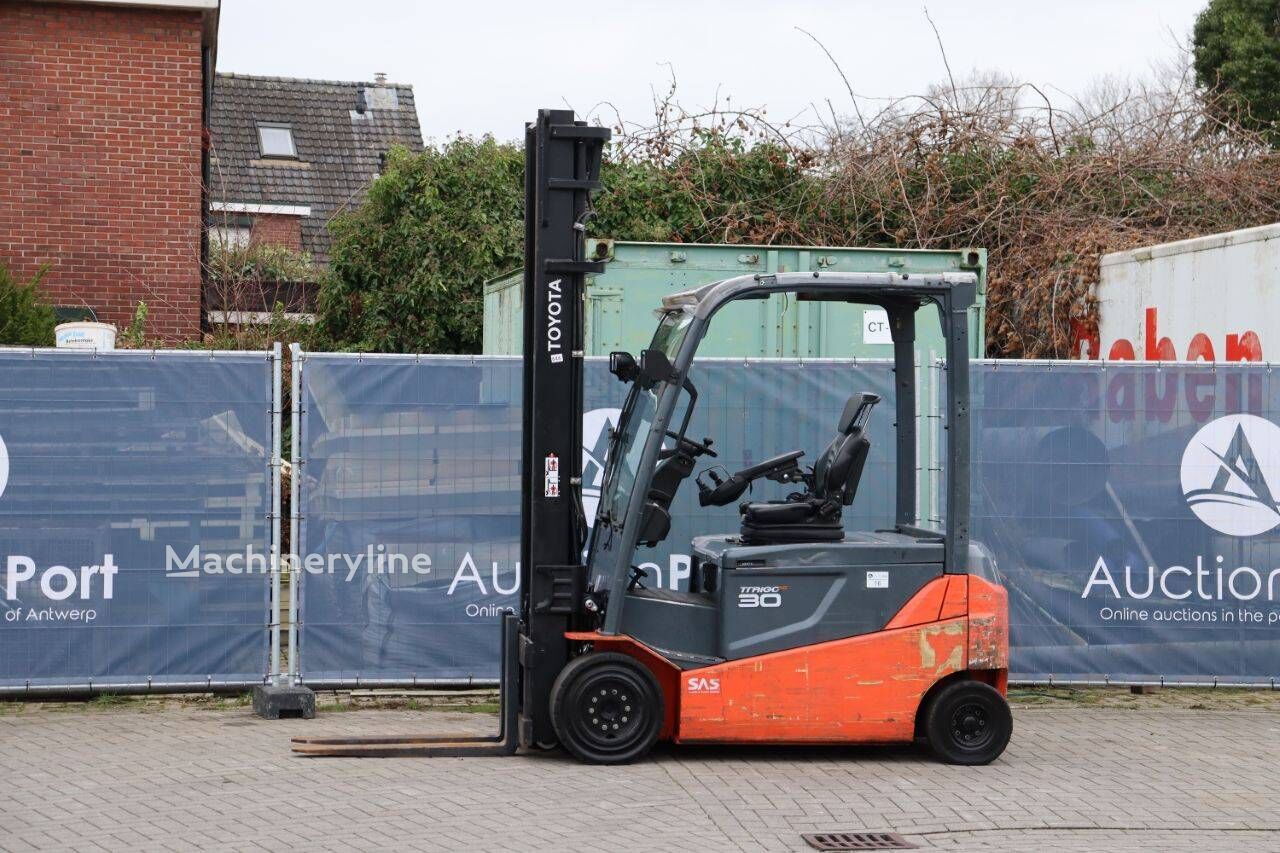 Toyota 8FBMT-30 electric forklift - Machineryline