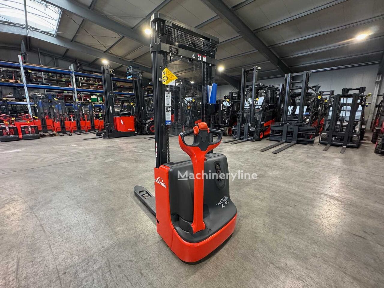 Linde L10 electric pallet truck - Machineryline