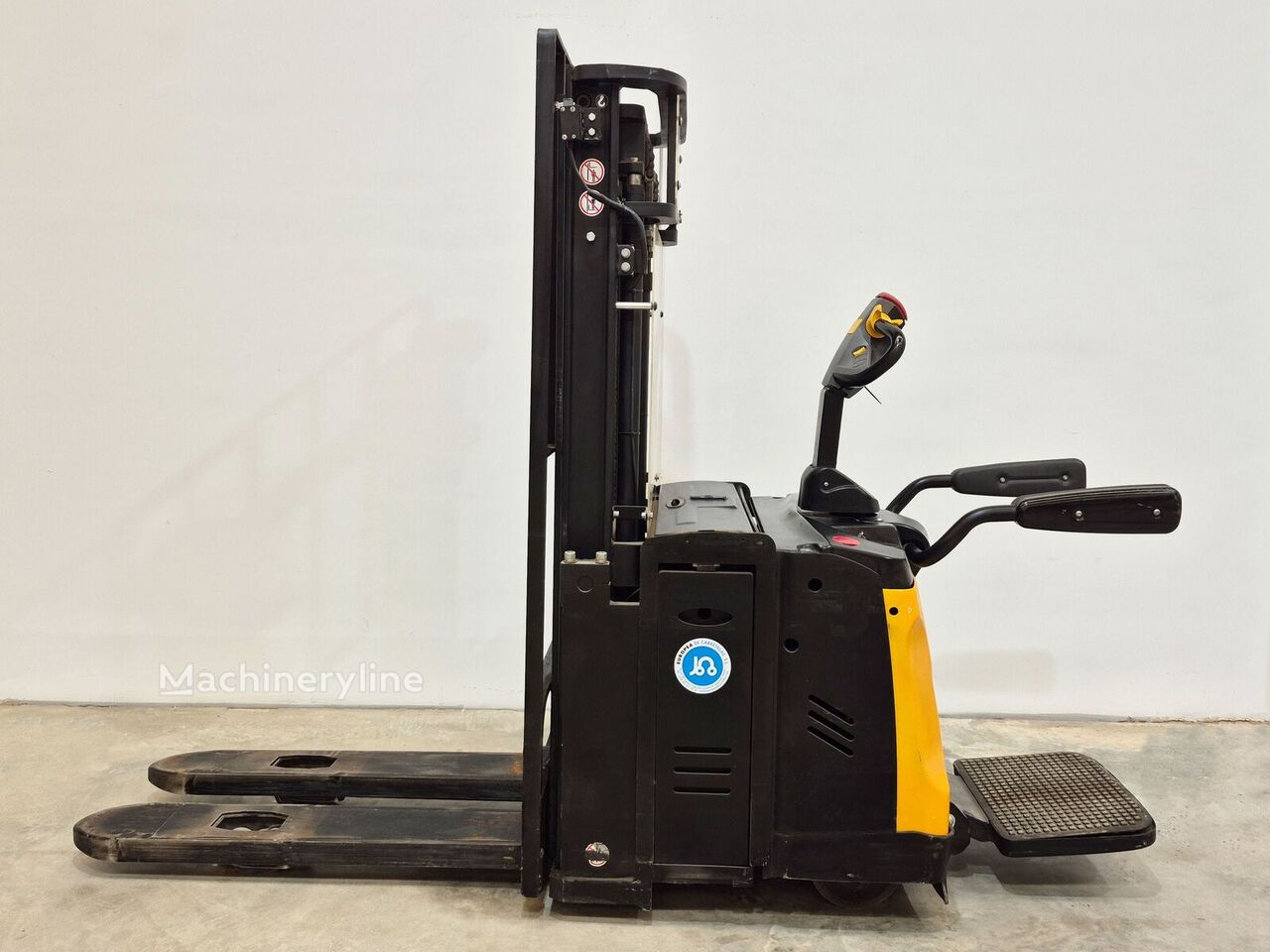 Электротележка MB Forklift ES16 RSiL Litio - Machineryline