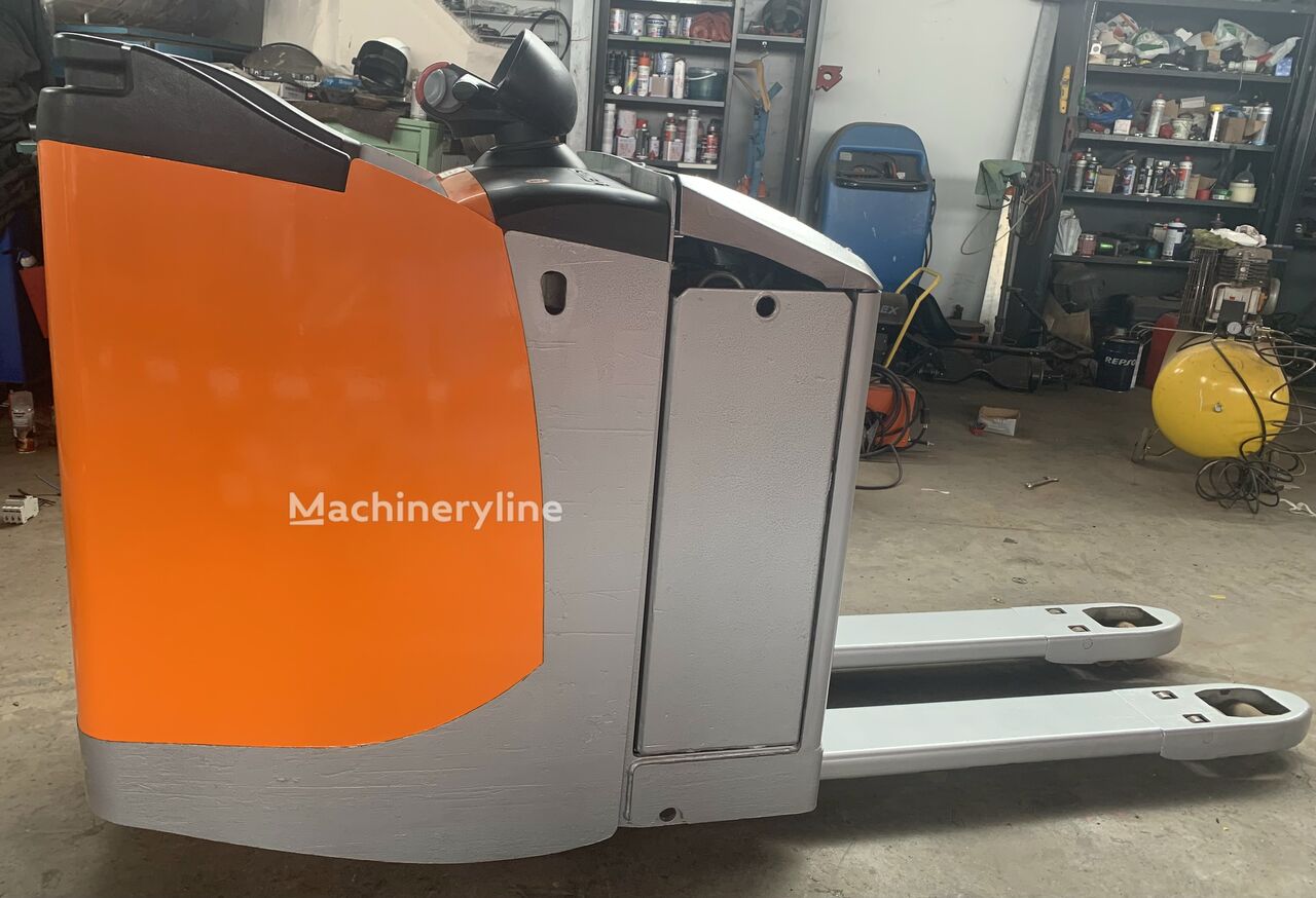 Transpalette electrique Still EXU - Machineryline