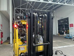 رافعة شوكية تعمل بالغاز Hyster S7.0FT