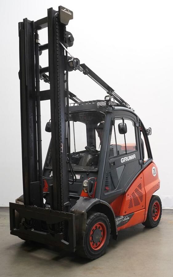 بيع رافعة شوكية تعمل بالغاز Linde H 40 T EVO 394-02 | Machineryline SA رافعة شوكية تعمل بالغاز Linde H 40 T EVO 394-02 - Machineryline
