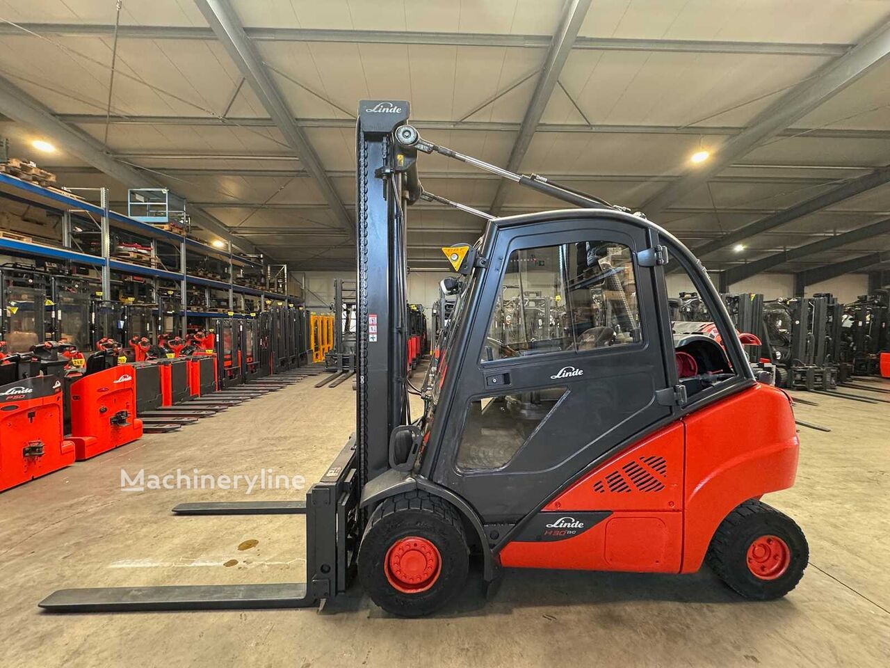 Carrello elevatore a gas Linde H30T - Machineryline