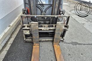 Myytävät Linde H35T/393-02 kaasukäyttöinen trukki - Kuva 7 | Machineryline FI Linde H35T/393-02 kaasukäyttöinen trukki | Kuva 7 - Machineryline