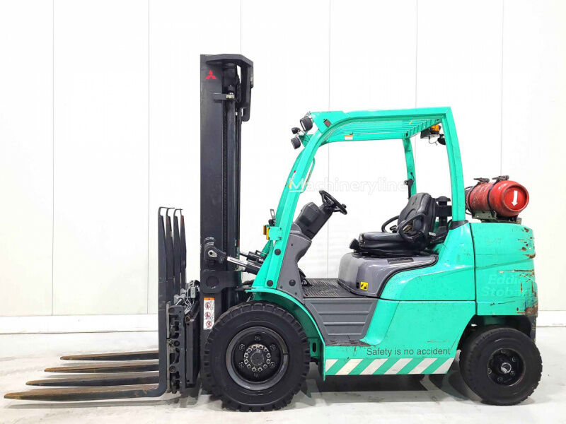Empilhador a gás Mitsubishi FG40NT - Machineryline