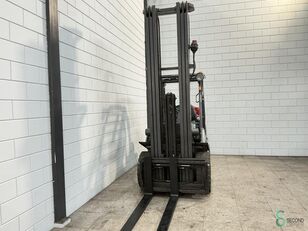 Nissan UGD 02 A 30 PQ gas forklift