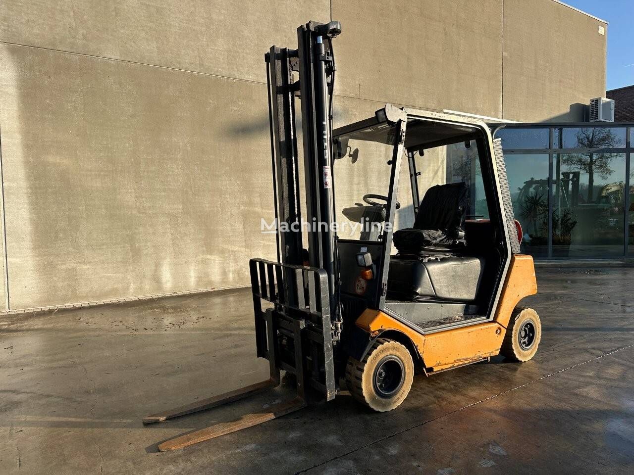 Still R70-25T gas forklift - Machineryline