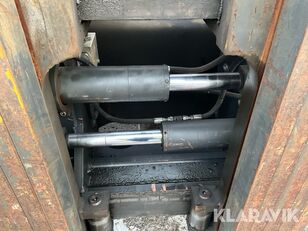 Těžký vysokozdvižný vozík Kalmar DC 16-12000 na prodej - Obrázek 35 | Machineryline CZ Těžký vysokozdvižný vozík Kalmar DC 16-12000 | Obrázek 35 - Machineryline