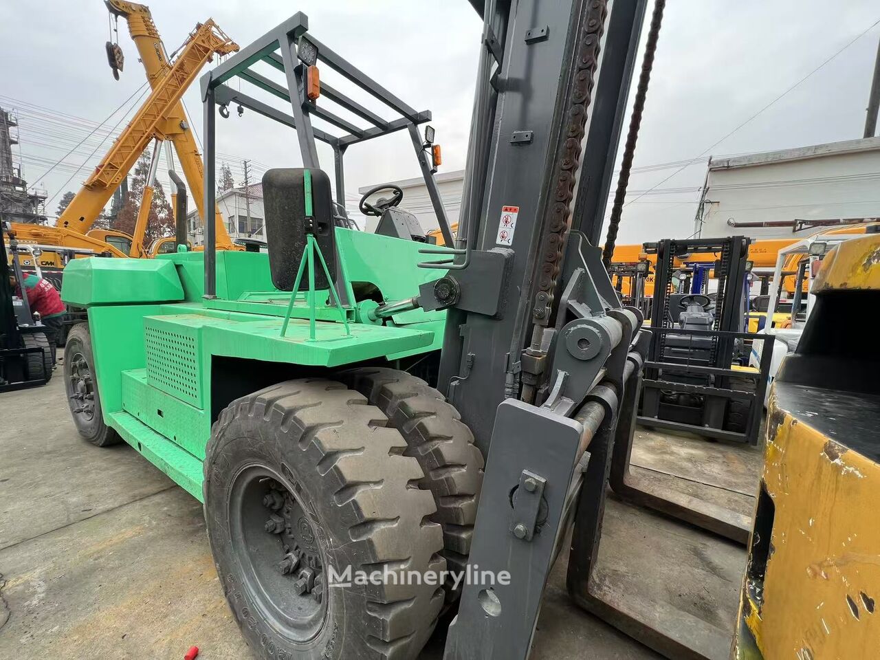 Mitsubishi FD160 high capacity forklift - Machineryline