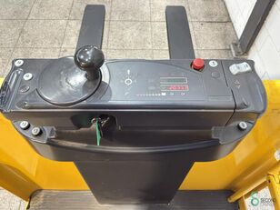 OM XOP 2 order picker for sale - Image 11 | Machineryline GB OM XOP 2 order picker | Image 11 - Machineryline