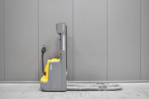 Jungheinrich EJC 216 pallet stacker