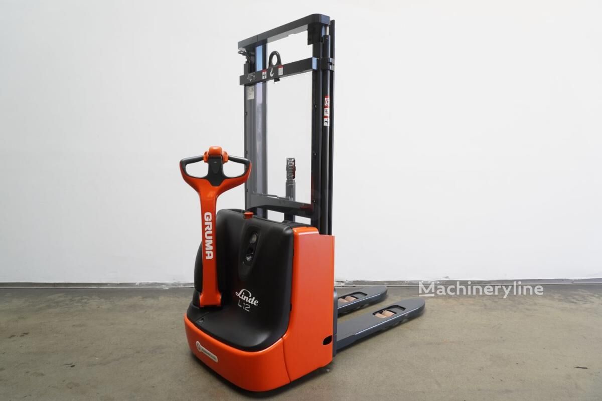 Transpaleta electrica cu catarg Linde L 12 1172 - Machineryline