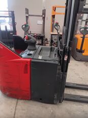 Linde L-12 L SP 133 apilador