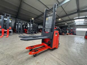 stacker Linde L14AP