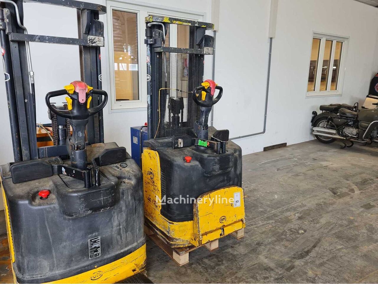 مرفاع شوكي OM CTX 14 - Machineryline