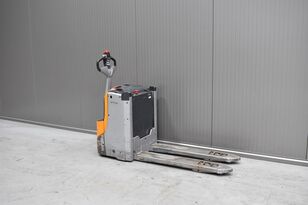 Still EXU-H 18 pallet stacker