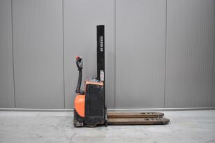 gerbeur Toyota SWE 080L