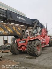 Fantuzzi CS45 reach stacker